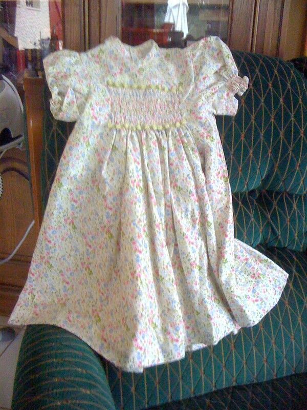 robe petite fille à smocks